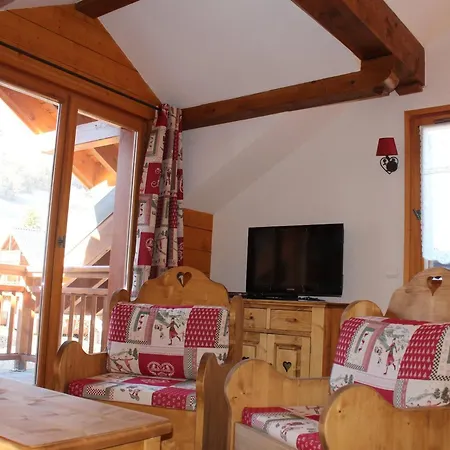 Appartement 3 Pièces, 4 Pers, Balcon, Parking - Fr-1-263-645 Valloire
